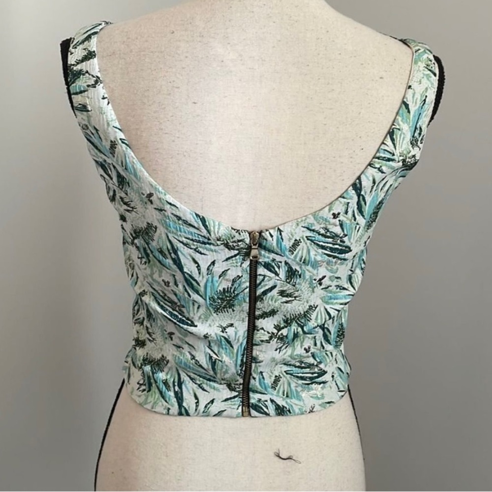 ZARA Green Sleeveless Faux Wrap Cropped Blouse size Small Metallic Zip Back Top - Picture 6 of 8